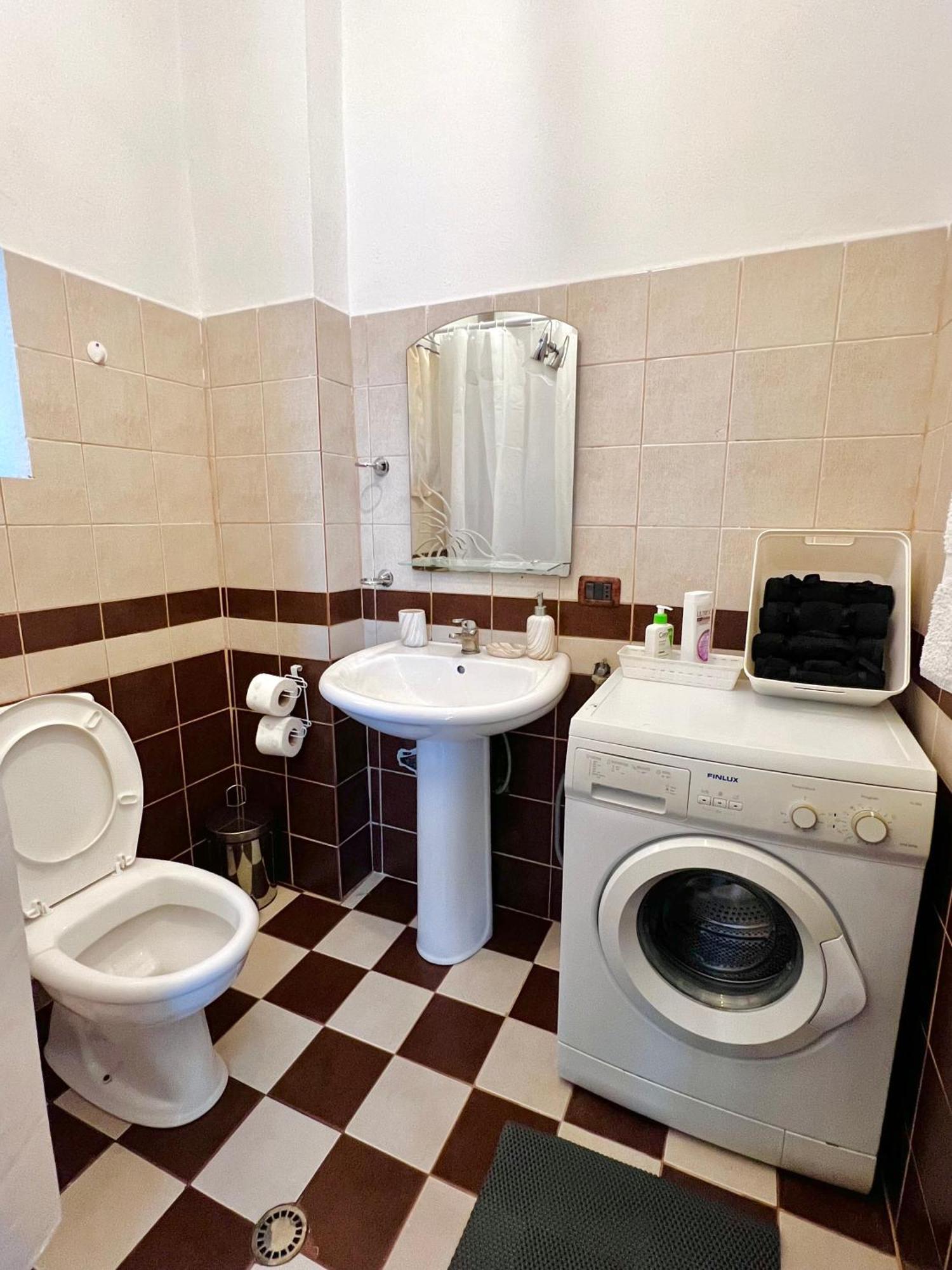 Ar Appartement Tirana